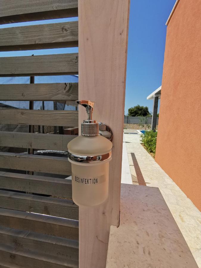 שיבניק Villa Sundowner מראה חיצוני תמונה