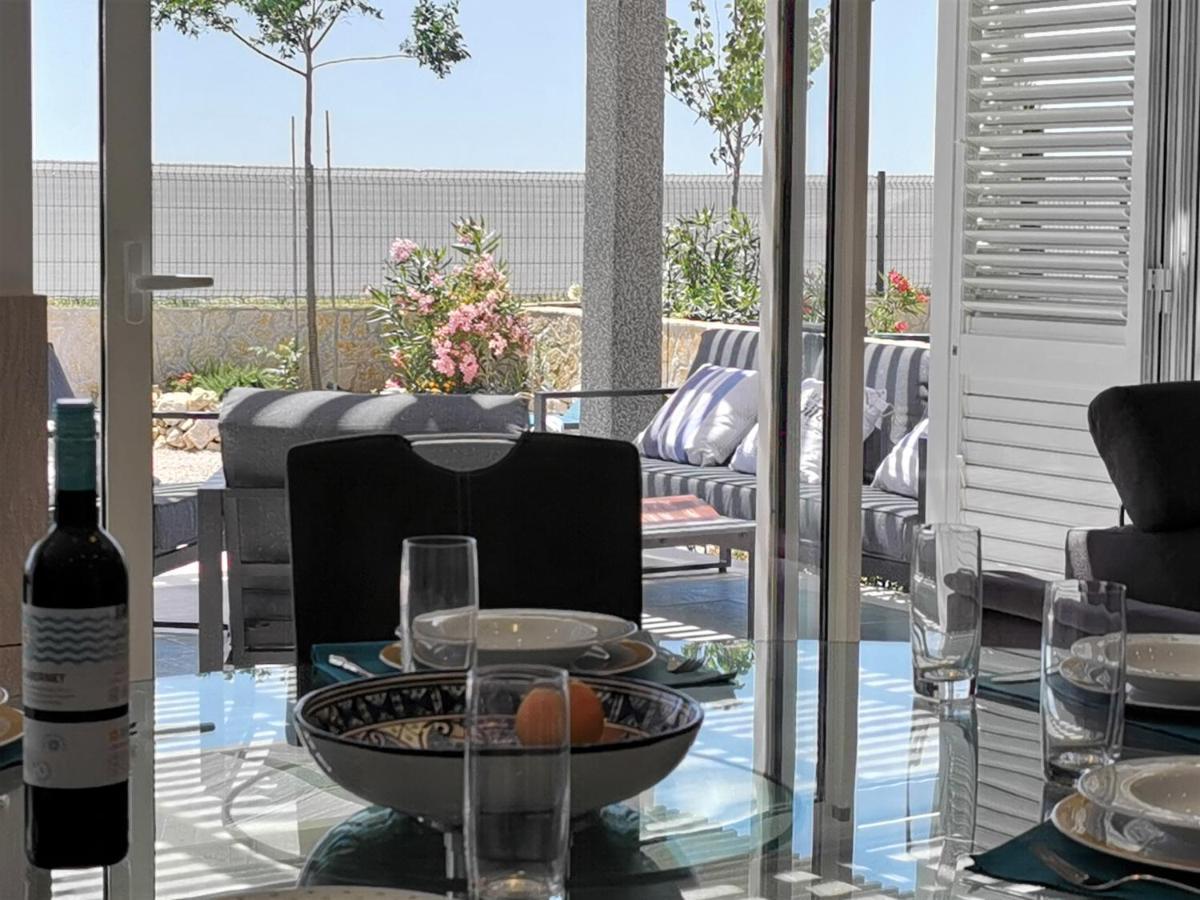 שיבניק Villa Sundowner מראה חיצוני תמונה